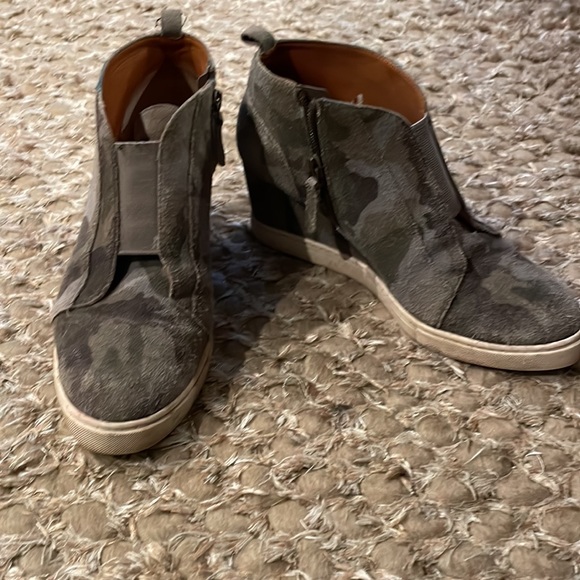 Linea Paolo wedge bootie - Picture 5 of 5